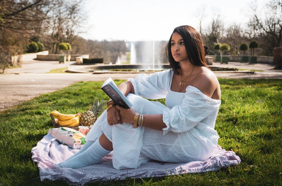 Book de kayna