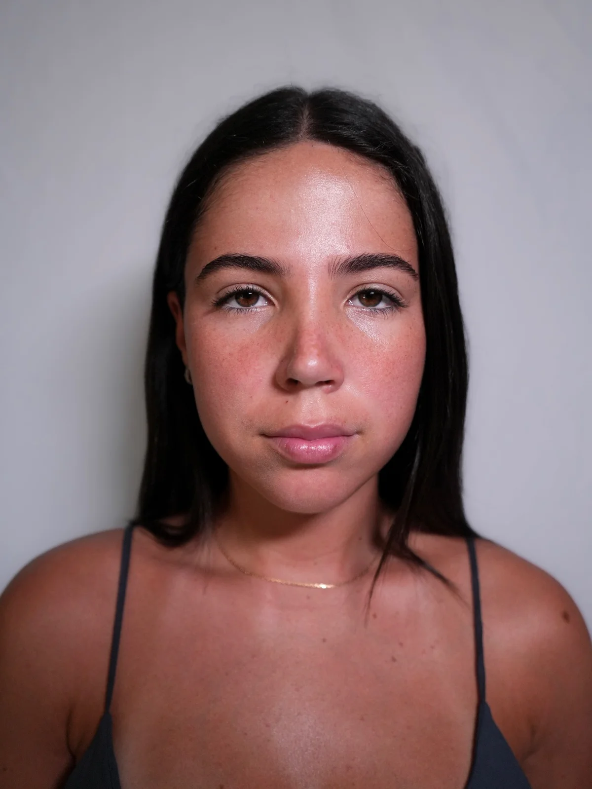 Face : photo brute